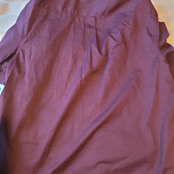 Men's Old Navy Button Up - Picture 5 of 5